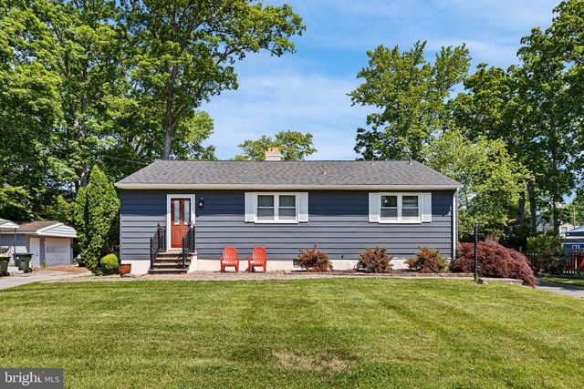1302 BARKSDALE RD, Newark, DE 19711