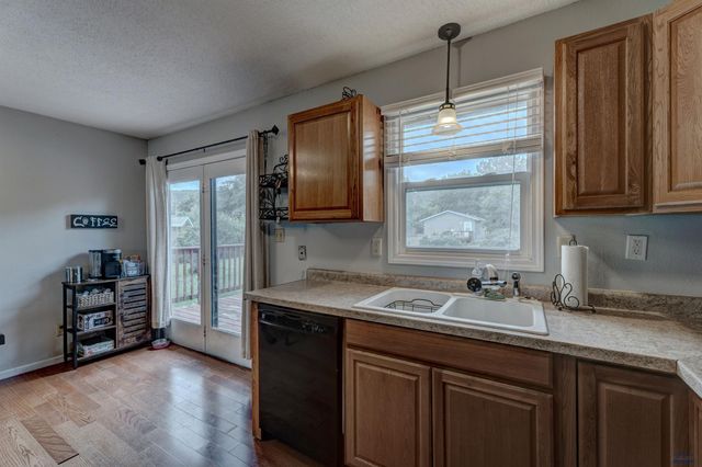 14741 E VALLEY VIEW DR, Piedmont, SD 57769