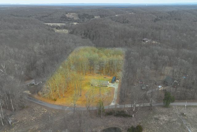 351 Rippy Ridge Rd, Normandy, TN 37360