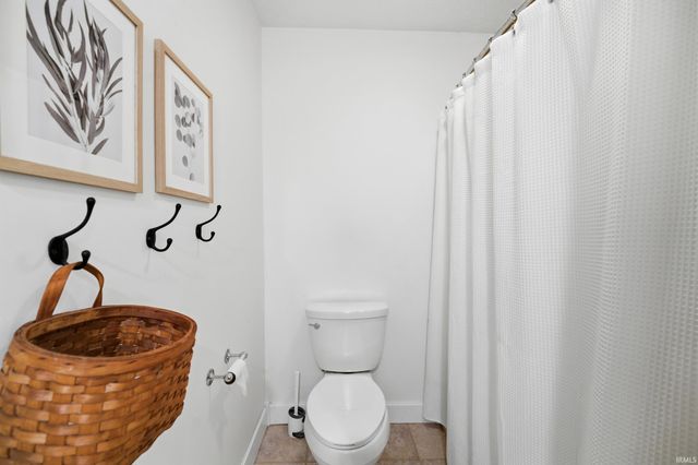 3913 Somerset Place, West Lafayette, IN 47906