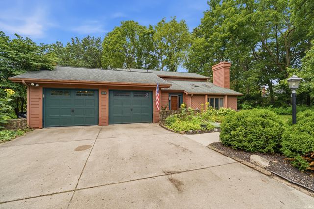 3913 Somerset Place, West Lafayette, IN 47906