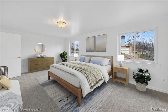 8895 Knolson Avenue, Livonia, MI 48150