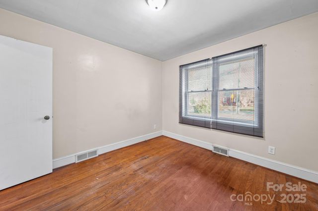 953 Fairmont Avenue, Salisbury, NC 28144