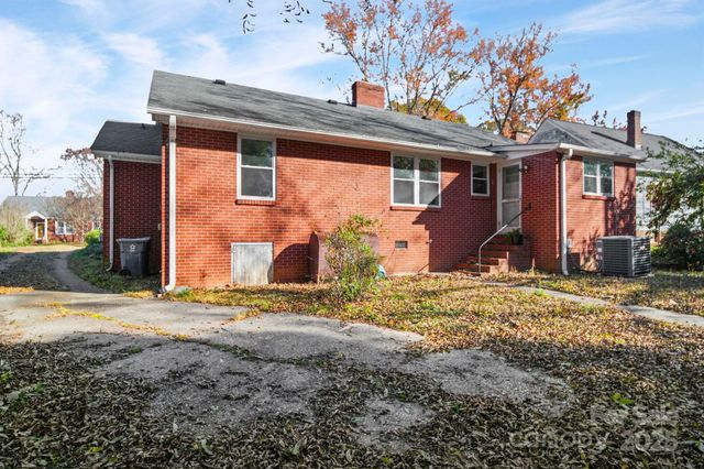 953 Fairmont Avenue, Salisbury, NC 28144