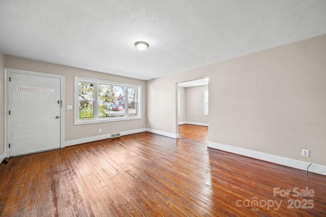 953 Fairmont Avenue, Salisbury, NC 28144