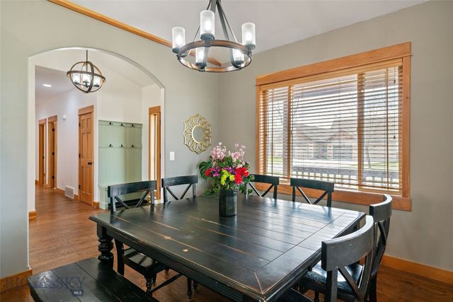 16 Harvester Lane, Belgrade, MT 59714
