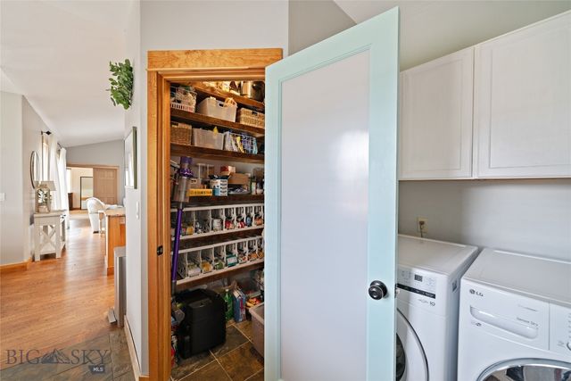 16 Harvester Lane, Belgrade, MT 59714