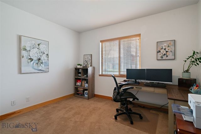 16 Harvester Lane, Belgrade, MT 59714