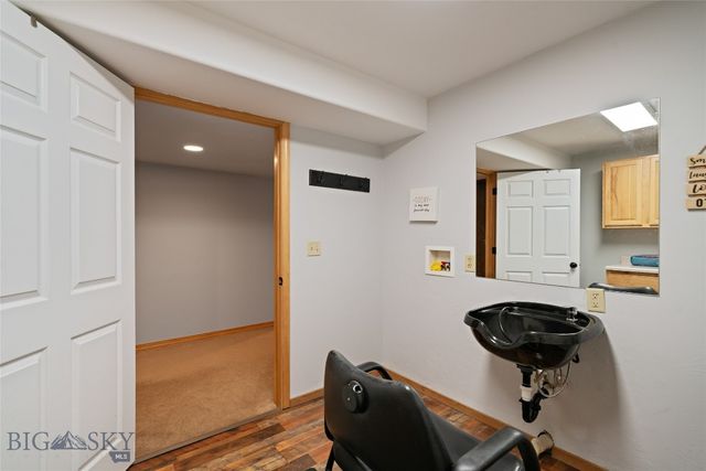 16 Harvester Lane, Belgrade, MT 59714
