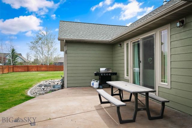 16 Harvester Lane, Belgrade, MT 59714