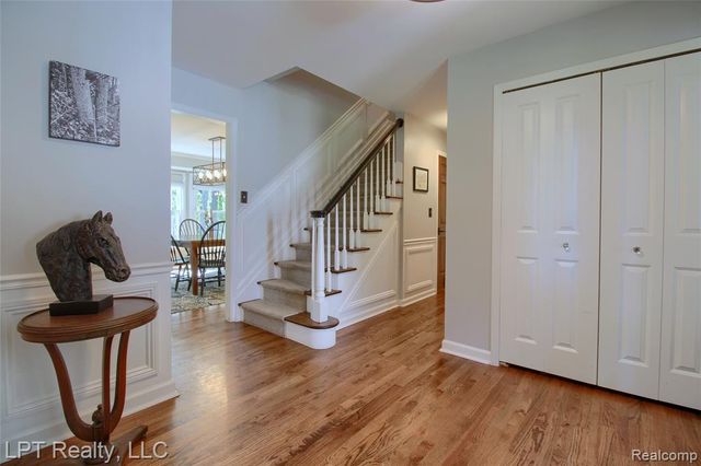 47300 Maplebrook, Northville, MI 48168