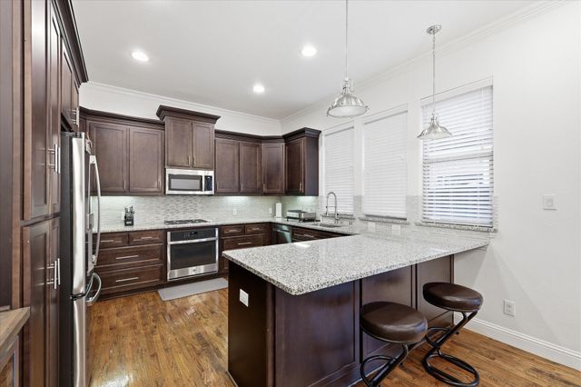 2511 Charlie Bird Parkway, Farmers Branch, TX 75234