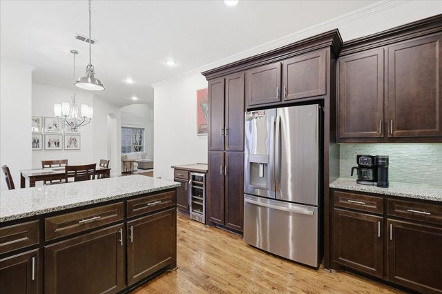 2511 Charlie Bird Parkway, Farmers Branch, TX 75234