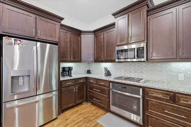 2511 Charlie Bird Parkway, Farmers Branch, TX 75234