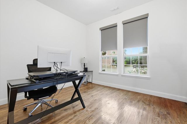 2511 Charlie Bird Parkway, Farmers Branch, TX 75234