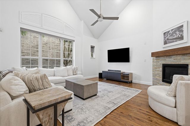 2511 Charlie Bird Parkway, Farmers Branch, TX 75234