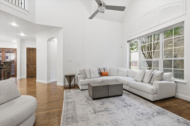 2511 Charlie Bird Parkway, Farmers Branch, TX 75234