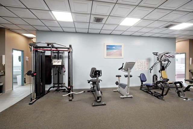 901 Colony Point Circle 207, Pembroke Pines, FL 33026