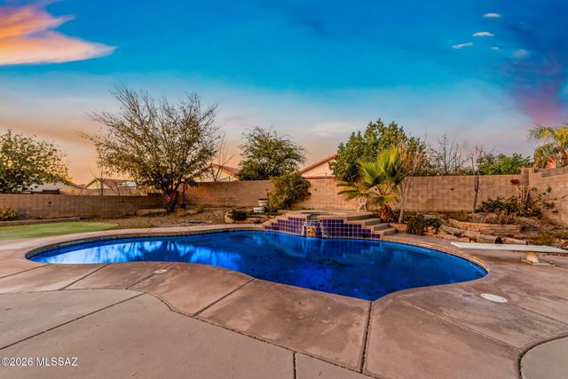 2964 W Corte Olivia, Tucson, AZ 85741