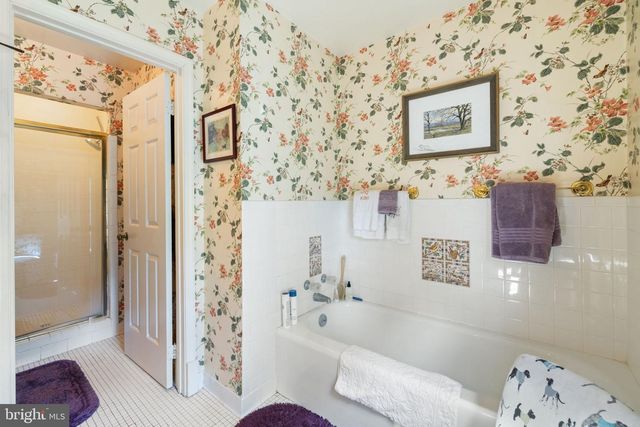 961 SUMMERVILLE RD, Boyce, VA 22620