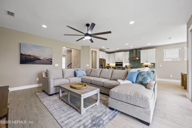 205 SEASIDE VIS Court, St. Augustine, FL 32084