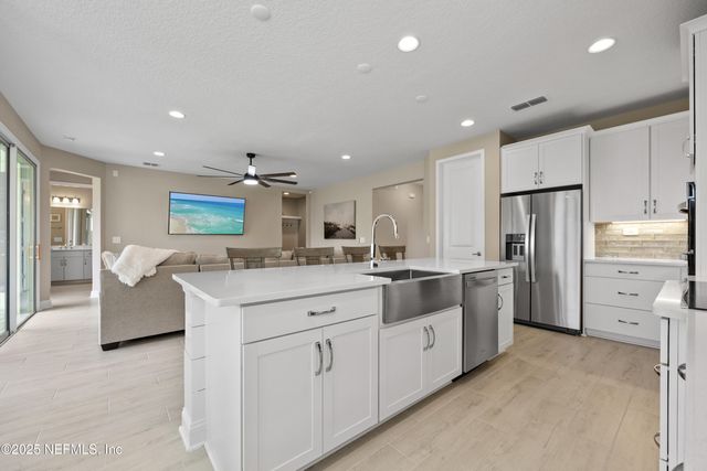 205 SEASIDE VIS Court, St. Augustine, FL 32084