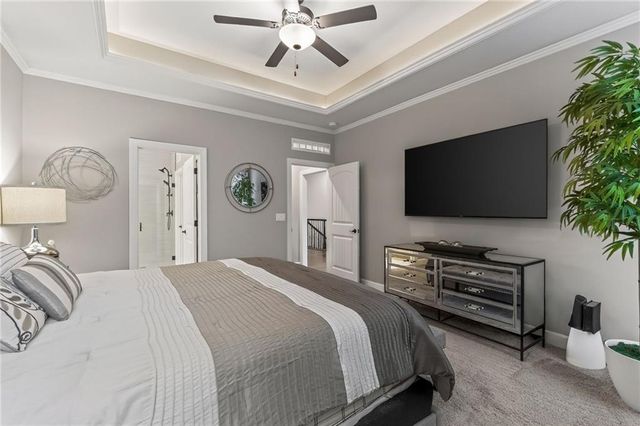 433 NW Kaylea Court, Lee's Summit, MO 64081