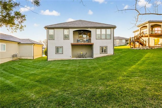 433 NW Kaylea Court, Lee's Summit, MO 64081