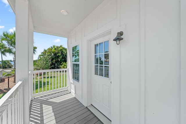 12939 N Indian River Drive 13, Sebastian, FL 32958