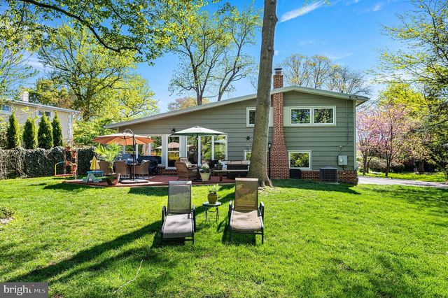 913 HARSTON LN, Erdenheim, PA 19038