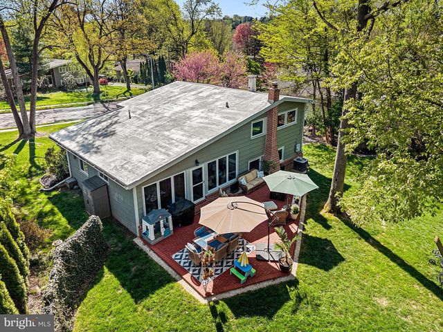 913 HARSTON LN, Erdenheim, PA 19038
