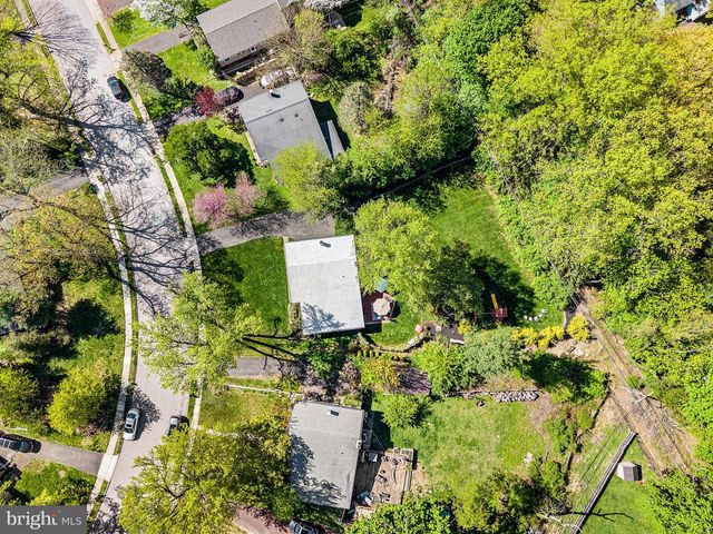 913 HARSTON LN, Erdenheim, PA 19038
