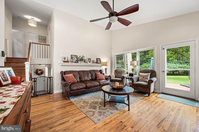 913 HARSTON LN, Erdenheim, PA 19038