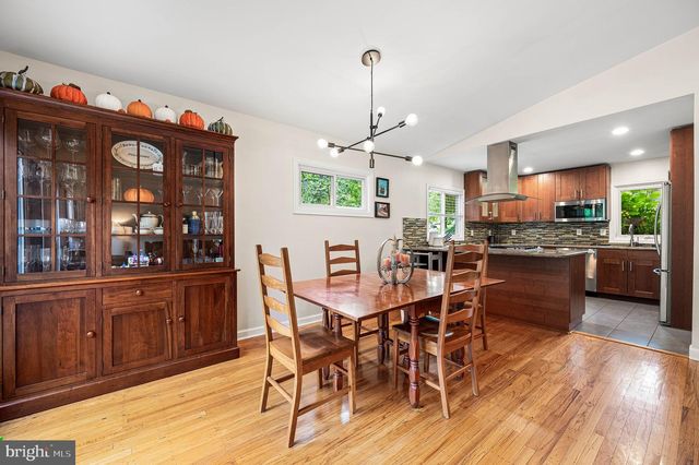 913 HARSTON LN, Erdenheim, PA 19038