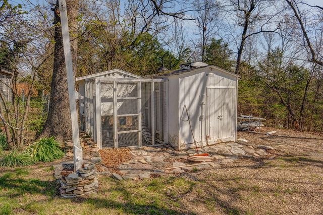 182 Valley View Drive, Ridgedale, MO 65739