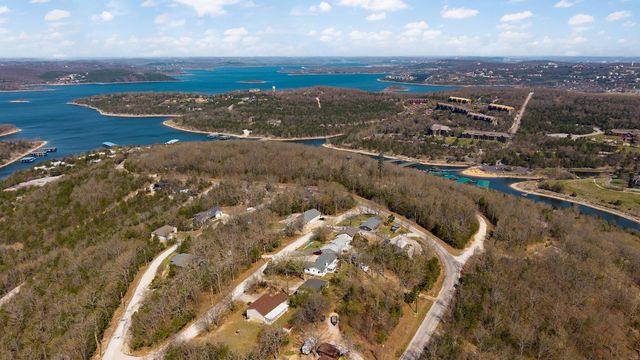 182 Valley View Drive, Ridgedale, MO 65739