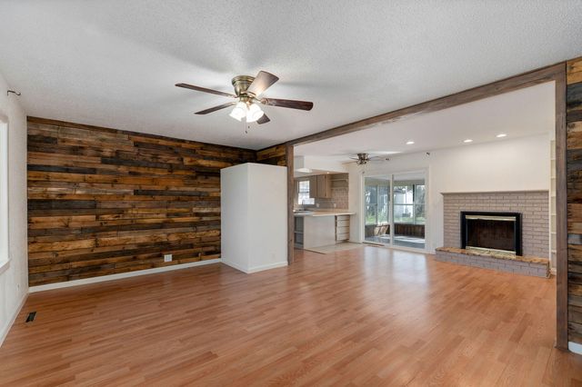 182 Valley View Drive, Ridgedale, MO 65739