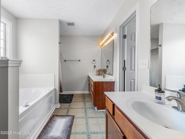 224 Rutherford Way, Jacksonville, NC 28540
