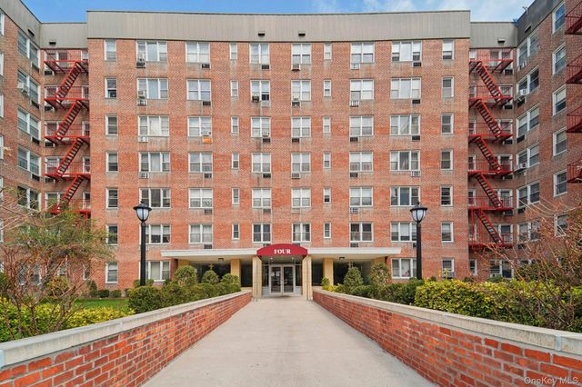 4 Sadore 7F, Yonkers, NY 10710