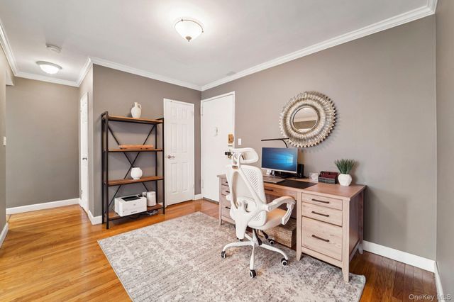 4 Sadore 7F, Yonkers, NY 10710