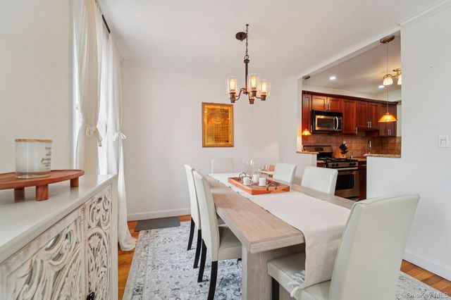 4 Sadore 7F, Yonkers, NY 10710
