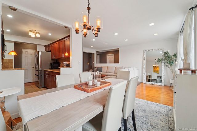 4 Sadore 7F, Yonkers, NY 10710