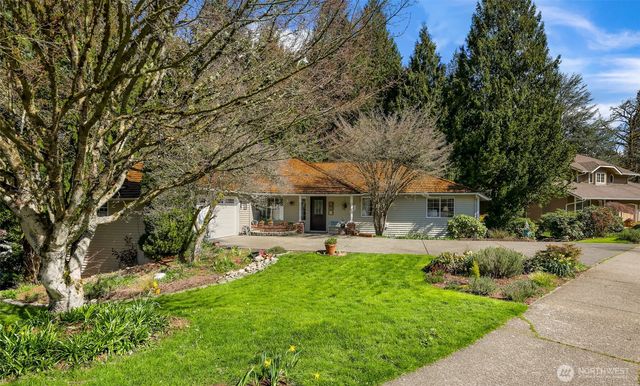 20714 NE 43rd Street, Sammamish, WA 98074