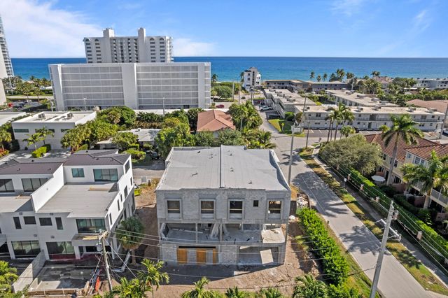 3099 Banyan Road 2, Boca Raton, FL 33432