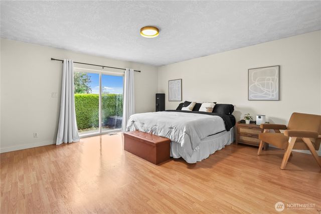 21 Monroe Drive, Cathlamet, WA 98612