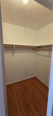 9500 Buena Vista Street, Overland Park, KS 66207