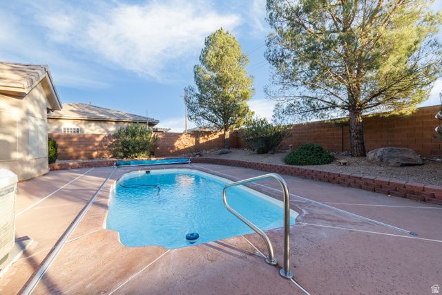 59 W 1965 S, Washington, UT 84780