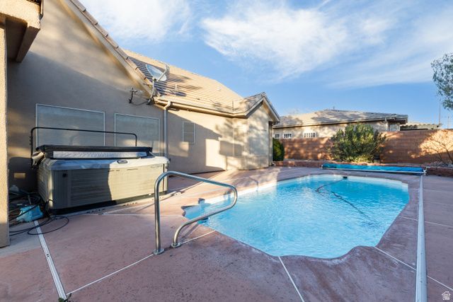 59 W 1965 S, Washington, UT 84780