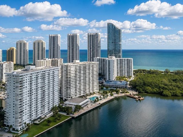 300 Bayview Drive 1503, Sunny Isles Beach, FL 33160