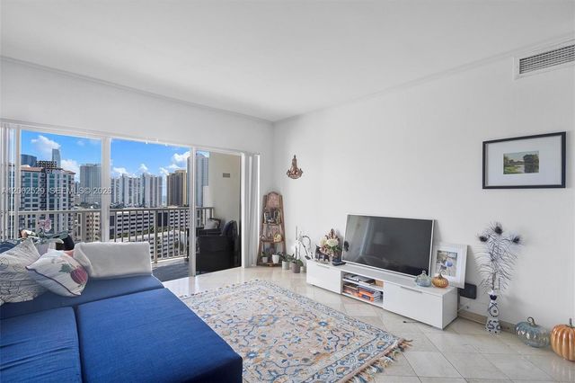 300 Bayview Drive 1503, Sunny Isles Beach, FL 33160